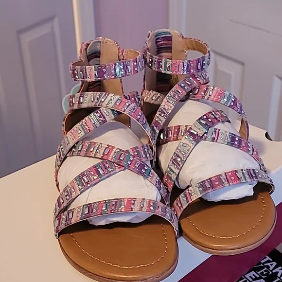NWT Girls Sandals Size 2 - Picture 2 of 3